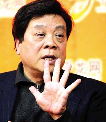 央视名嘴赵忠祥简历 赵忠祥在美女两腿之间性丑闻曝光