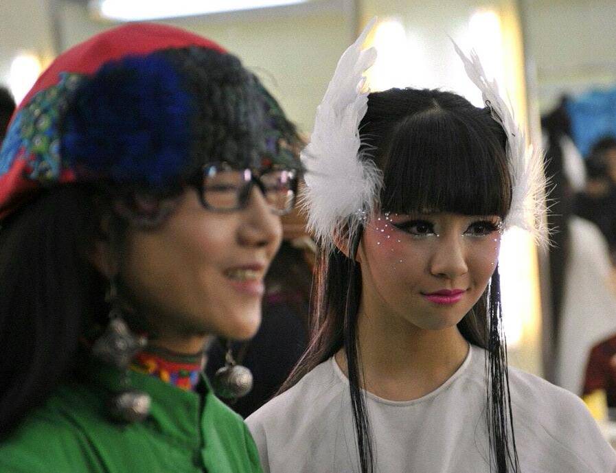 小彩旗老公是谁 杨丽萍外甥女小彩旗成名之路大揭秘