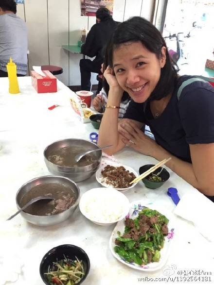 张心妍怀二胎马甲线依旧 令网友羡慕嫉妒恨