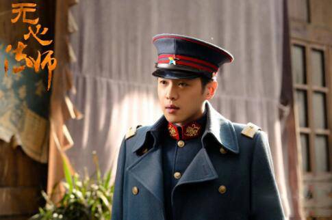 张若昀的父亲是谁 曝张若昀家庭背景惊人