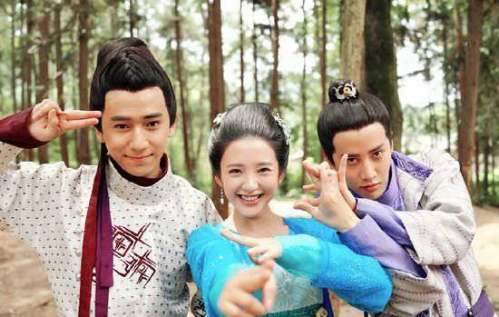 殷洪怎么死的 殷洪的扮演者陈若轩资料简介