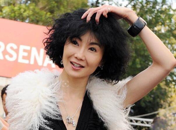 张曼玉老公是谁 曝其离婚原因只因性取向不同