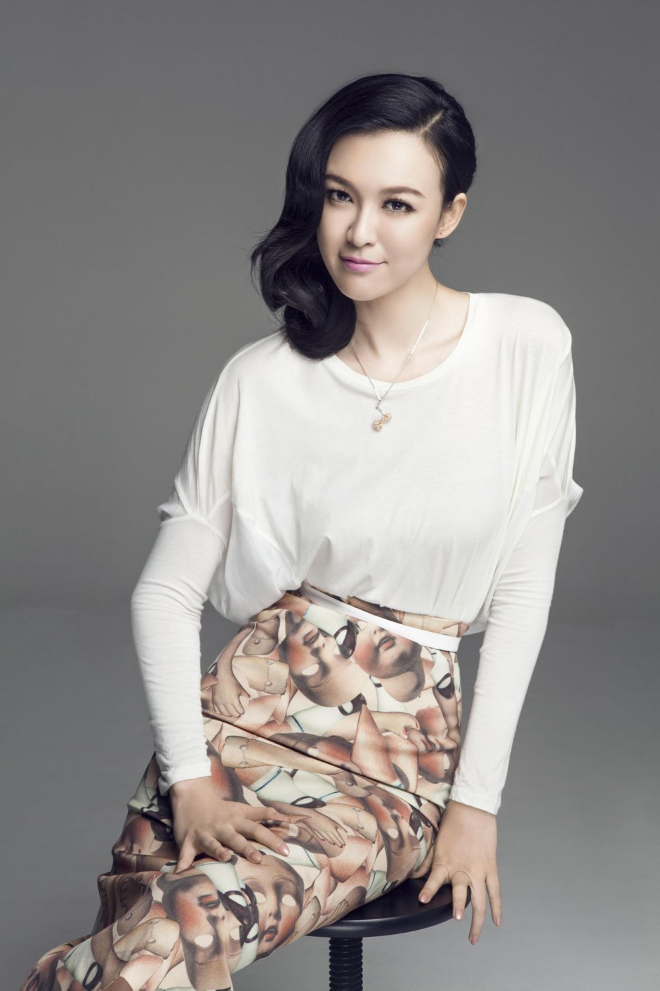 李艾老公张徐宁个人资料 盘点李艾主持过的节目