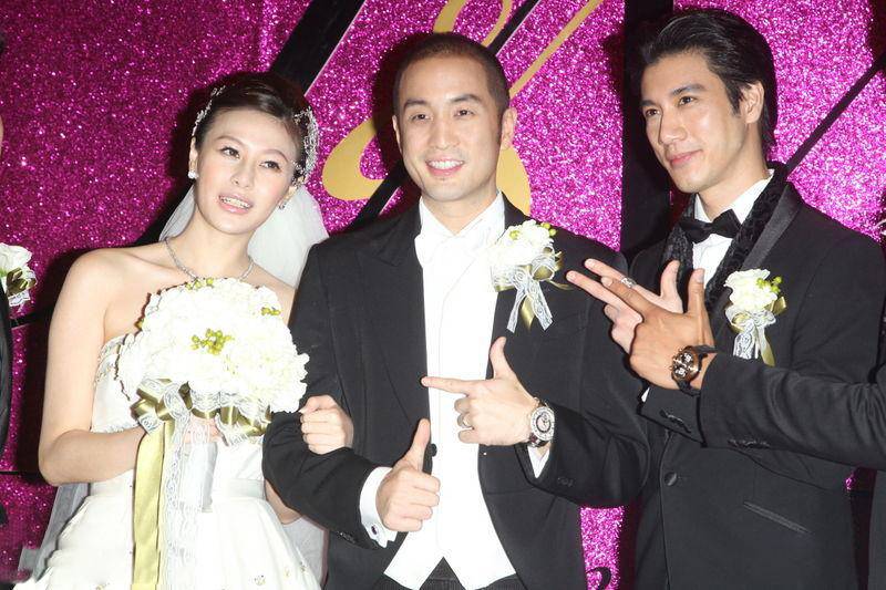 唐志中老婆小咪真名叫什么 张庭婕个人资料背景