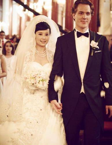 袁立儿子遭老公林博文微博曝光 袁立老公林博文个人资料