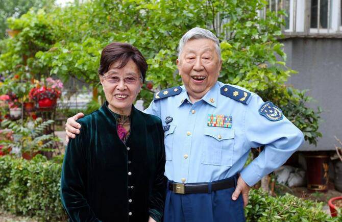 阎肃夫人李文辉个人资料曝光 揭阎肃去世细节