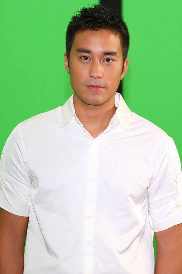 张孝全个人资料 张孝全女友万茜被赞才貌双全