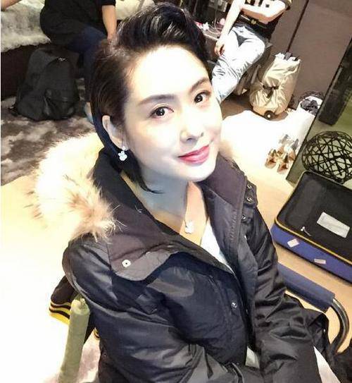 朱茵的3极电影片称被骗了 朱茵告白黄贯中网友纷纷祝福