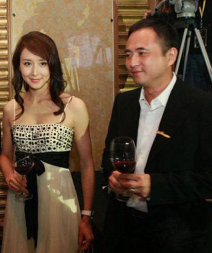 朱兆祥个人资料 朱兆祥胡静婚礼被称为史上最牛的婚礼