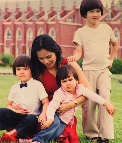 揭秘韦唯为什么离婚 韦唯的三个儿子近照曝光颜值超高