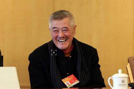 赵本山究竟多大年龄 揭其退出春晚真相