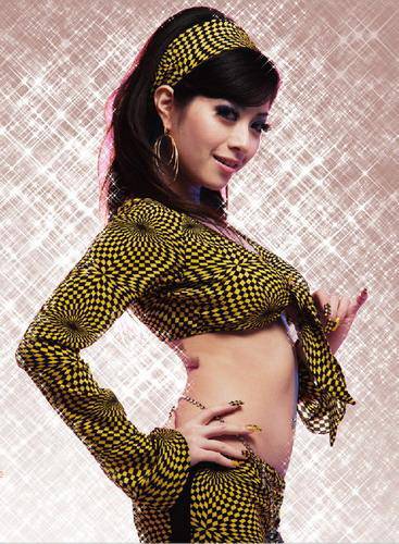 徐怀钰近况曝光  平民天后 徐怀钰复出歌坛经典呈现