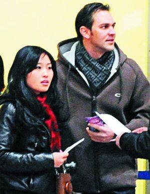 张艺谋女儿张末遭前夫家暴虐待 张末个人资料