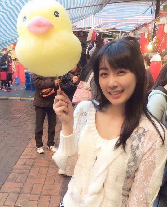 双双出轨 九把刀承认偷食台湾女主播周亭羽