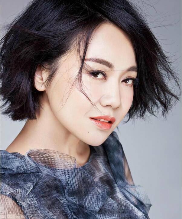 闫妮前夫个人资料遭扒 18岁女儿元元近照曝光