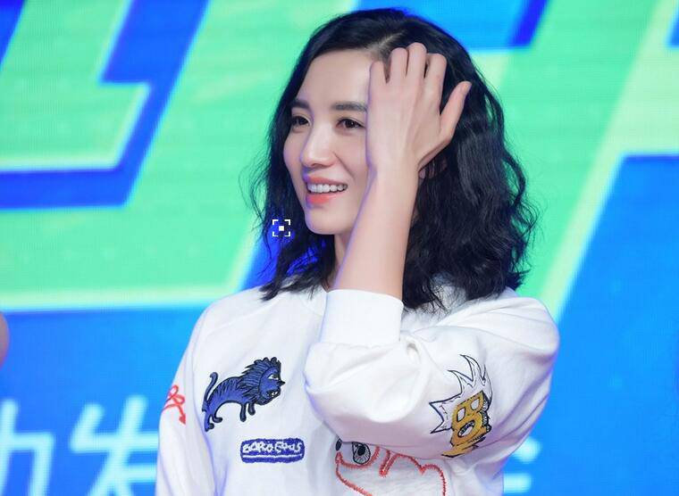 小花老师宋佳曾当小三 大尺度全裸剧照曝光