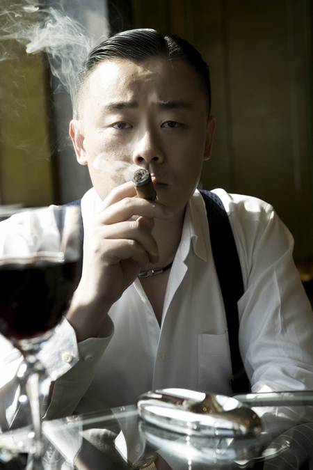 周立波女儿照片首次曝光 周立波老婆胡洁自称不是富婆