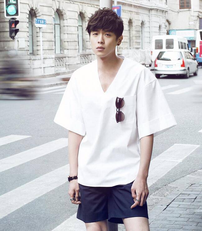 张若昀的父亲是谁 曝张若昀家庭背景惊人