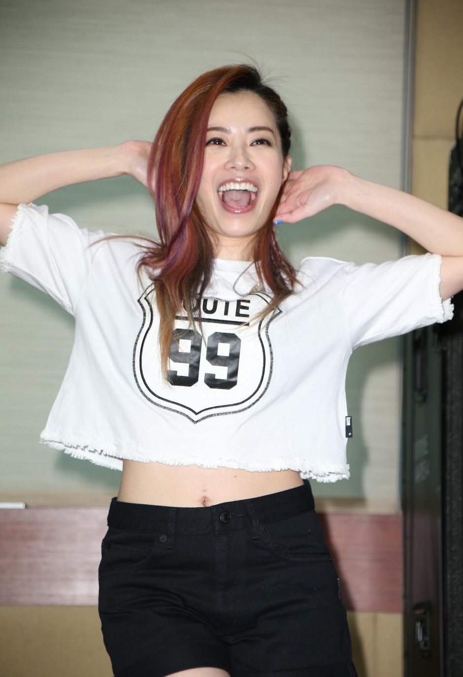 徐怀钰近况曝光  平民天后 徐怀钰复出歌坛经典呈现