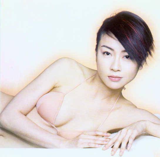 袁洁莹老公是谁 袁洁莹遭同性恋人抛弃