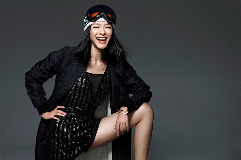 李艾领证甜蜜亲吻照曝光 老公张徐宁背景个人资料