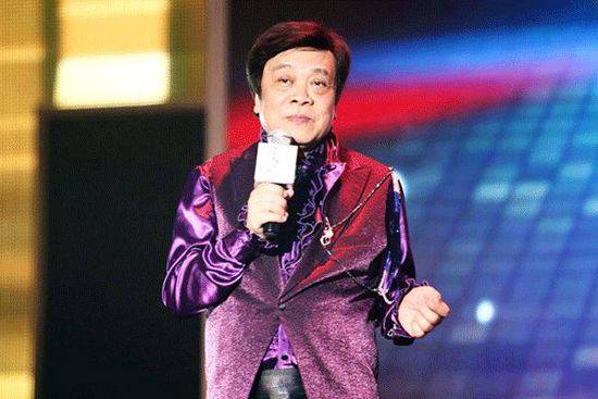 央视名嘴赵忠祥简历 赵忠祥在美女两腿之间性丑闻曝光