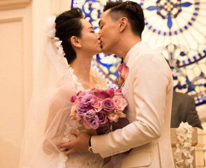 李承铉戚薇怎么认识的 结婚照唯美浪漫羡煞旁人