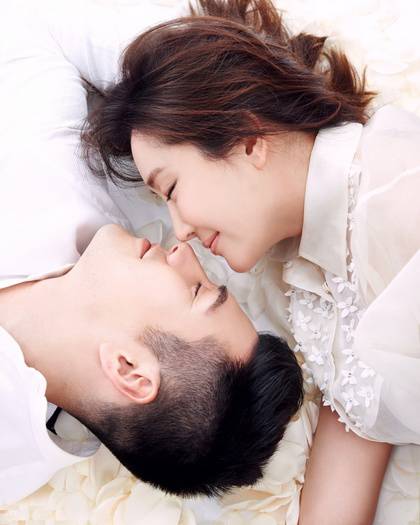 严屹宽杜若溪被曝已离婚 杜若溪整容前后对比照