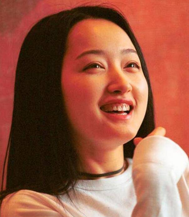 杨钰莹为什么叫岗岗 她真的被毛宁睡过吗