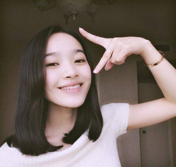 张一山个人资料曝光 张一山的女朋友白雪生活照