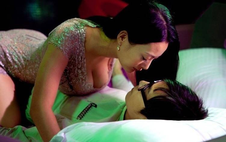 章子怡沙滩高清图片 章子怡裸照大曝光