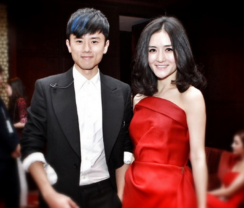 张杰谢娜结婚照曝光 揭张杰和谢娜怎么认识的