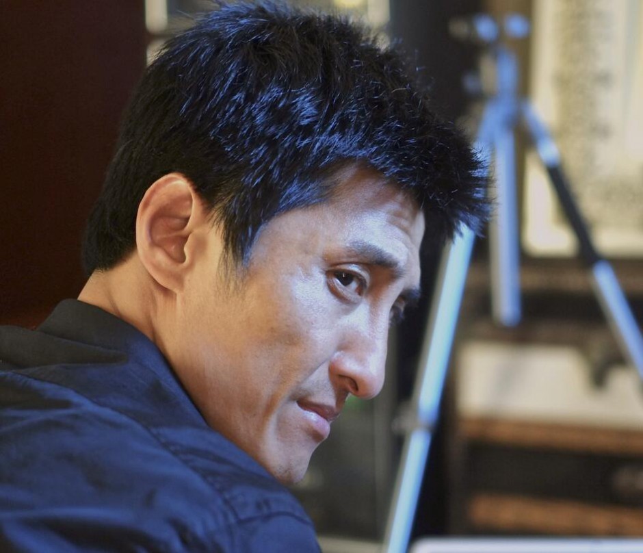 胡兵的哥哥胡东 曾因吸毒被捕