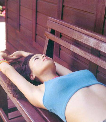 郑家榆露点写真照曝光 郑家榆骂孙耀威下流