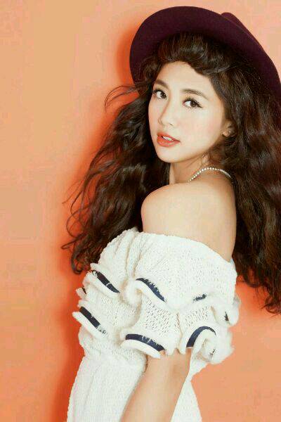 吴映洁个人资料 曝吴映洁为什么叫鬼鬼