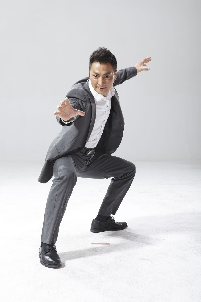 何家劲老婆是谁 揭何家劲个人资料