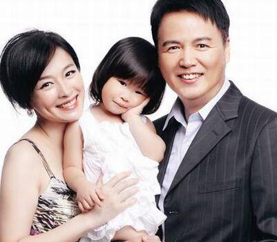 豪门女星张庭被误认为乞丐  揭张庭个人资料