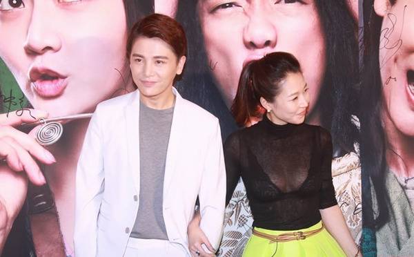 余思潞男人装大胆谈性话题 余思潞透视衣暴露图