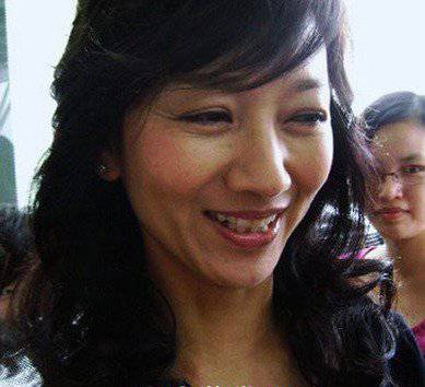 揭赵雅芝个人资料 岁月不饶人60岁素颜照显老态