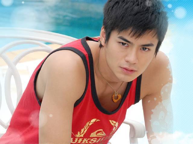 《飞虎2》俞学礼肌肉照 罗仲谦个人资料曝光