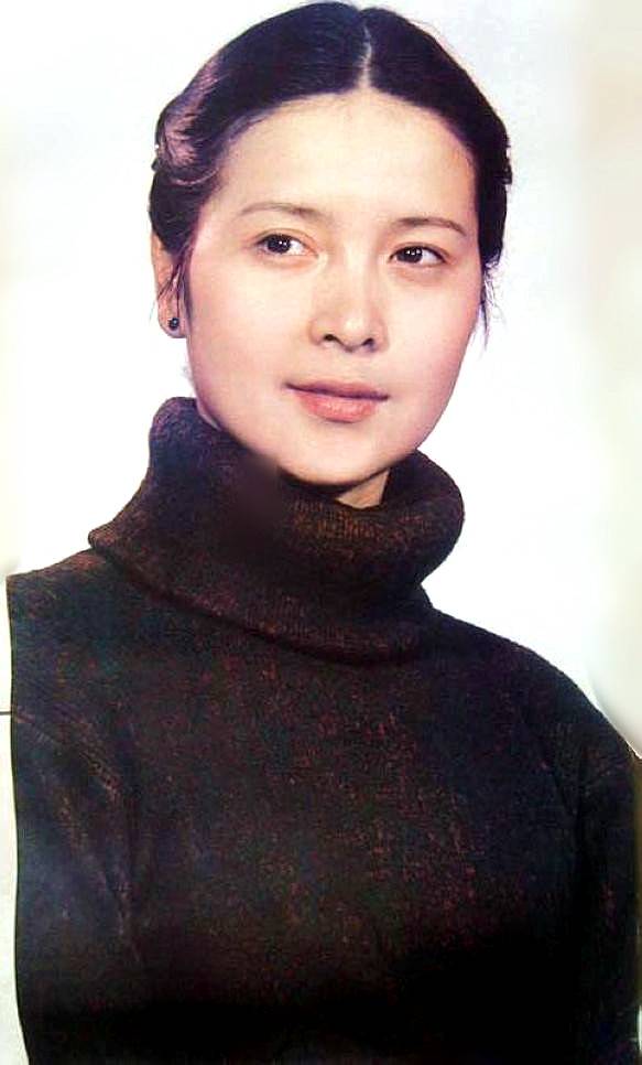 张伟欣个人资料曝光 揭张伟欣的丈夫李丹宁资料