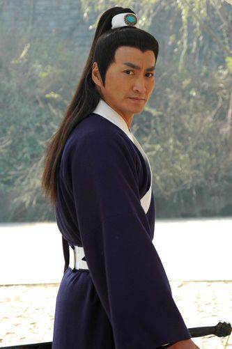 何家劲老婆是谁 揭何家劲个人资料