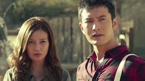 黄晓明吻赵薇照片曝光 网友调侃终于吻到赵薇了