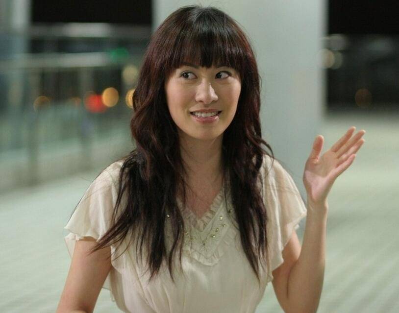 叶璇遭张馨予打脸 曝叶璇个人资料及遭刘青云家