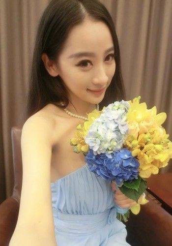 揭芦芳生个人资料 芦芳生女友丁多恩照片曝光