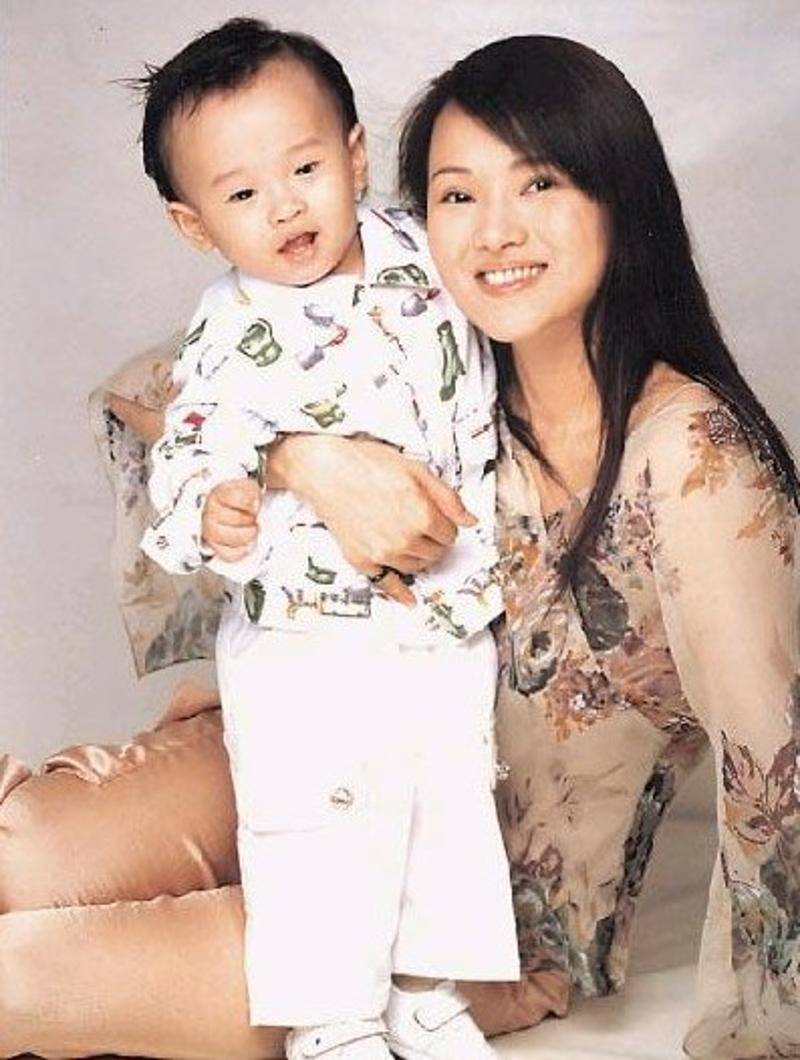 庾澄庆为什么叫哈林 揭庾澄庆伊能静离婚内幕