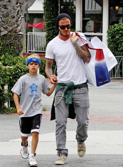 小贝一家资料大起底 贝克汉姆退役引人潸然泪下