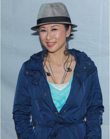 叶倩文个人资料 称林子祥是好老公后妈角色难当