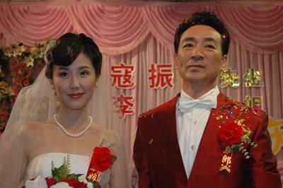 揭秘《情深深》赵薇爹寇振海老婆李婷资料