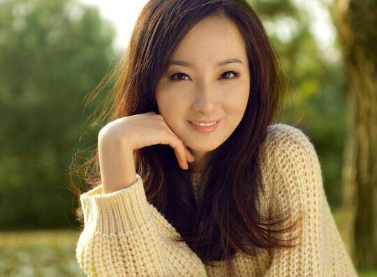 曝车晓个人资料及离婚内幕 前夫花千万捧新欢